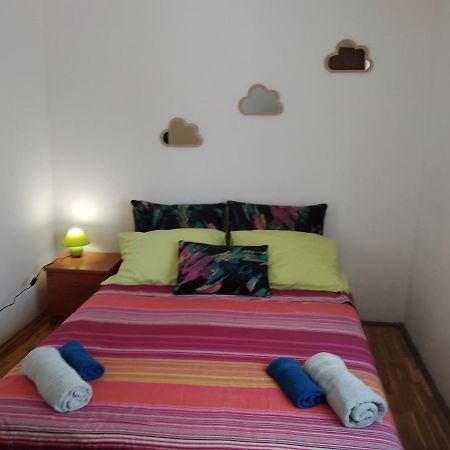 Apartmani Maja Pag Town Bagian luar foto