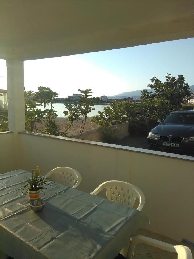 Apartmani Maja Pag Town Bagian luar foto