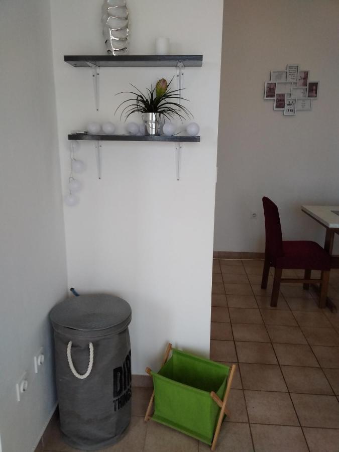 Apartmani Maja Pag Town Bagian luar foto