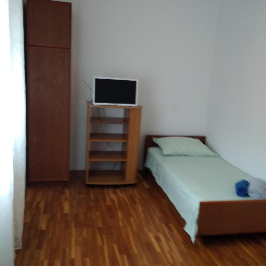 Apartmani Maja Pag Town Bagian luar foto