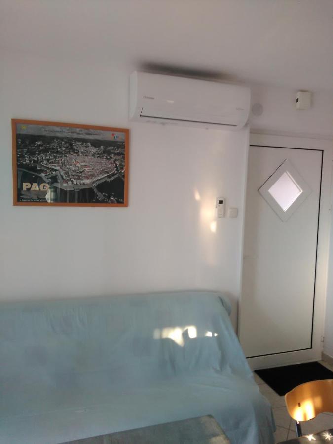 Apartmani Maja Pag Town Bagian luar foto